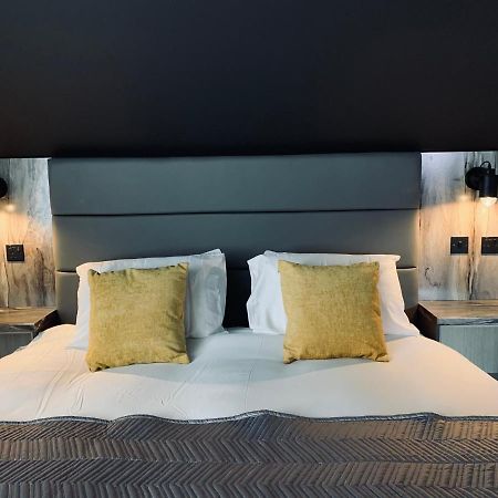 Breeze Suites - Luxury Group Accom - Sleeps 19 Blackpool Exterior foto
