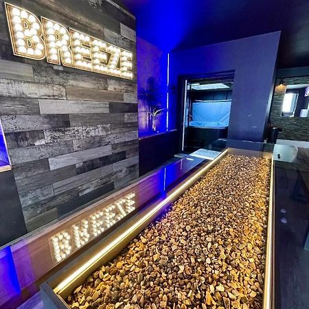Breeze Suites - Luxury Group Accom - Sleeps 19 Blackpool Exterior foto