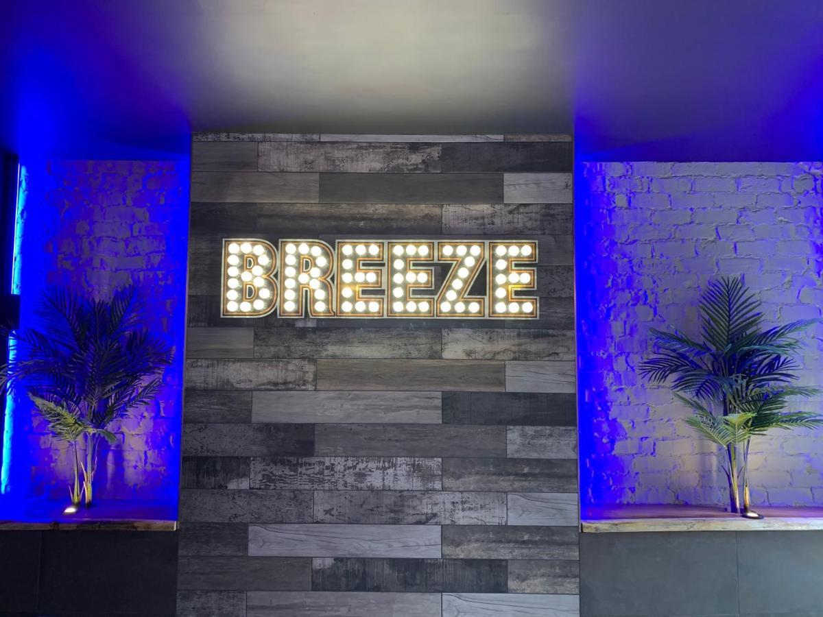 Breeze Suites - Luxury Group Accom - Sleeps 19 Blackpool Exterior foto